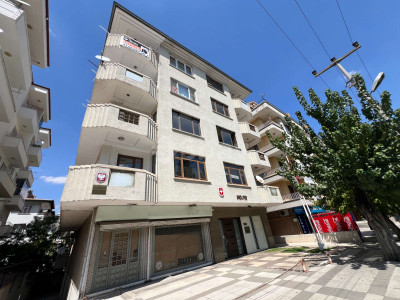 3BAY OKTAY SAĞLAMCI'DAN ORDU CADDESİNDE 3+1 DAİRE